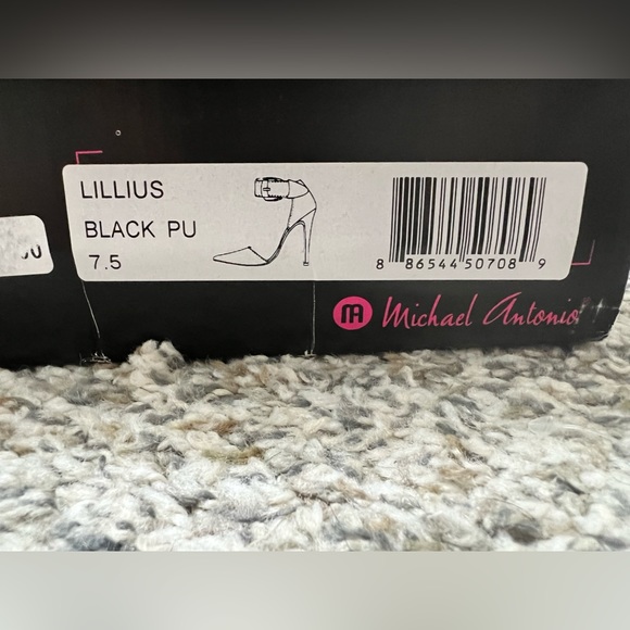 Michael Antonio LILLIUS black pointy toe heels - Picture 2 of 4